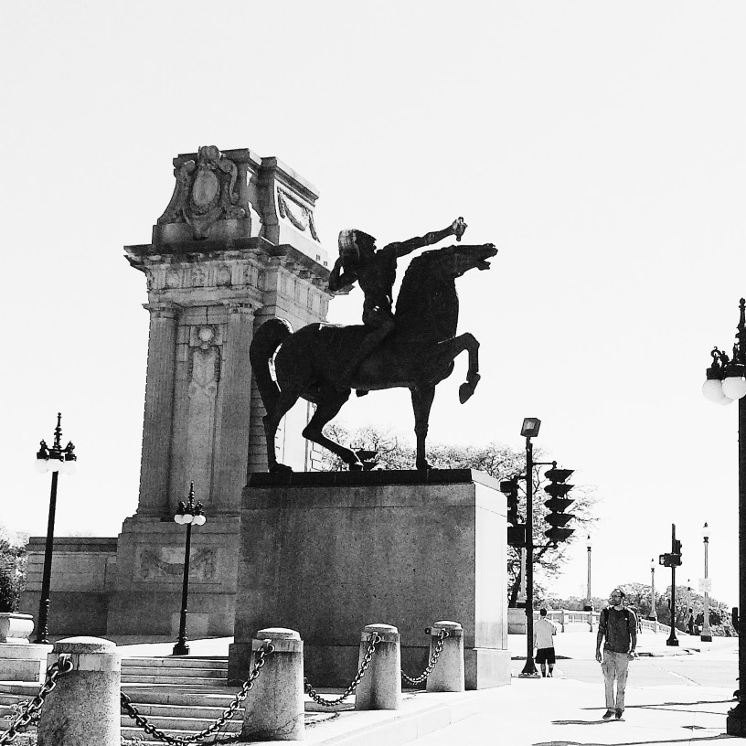 Ivan Mestrovic's "Bowman", Congress Plaza Gardens, Grant Park, Chicago.JPG